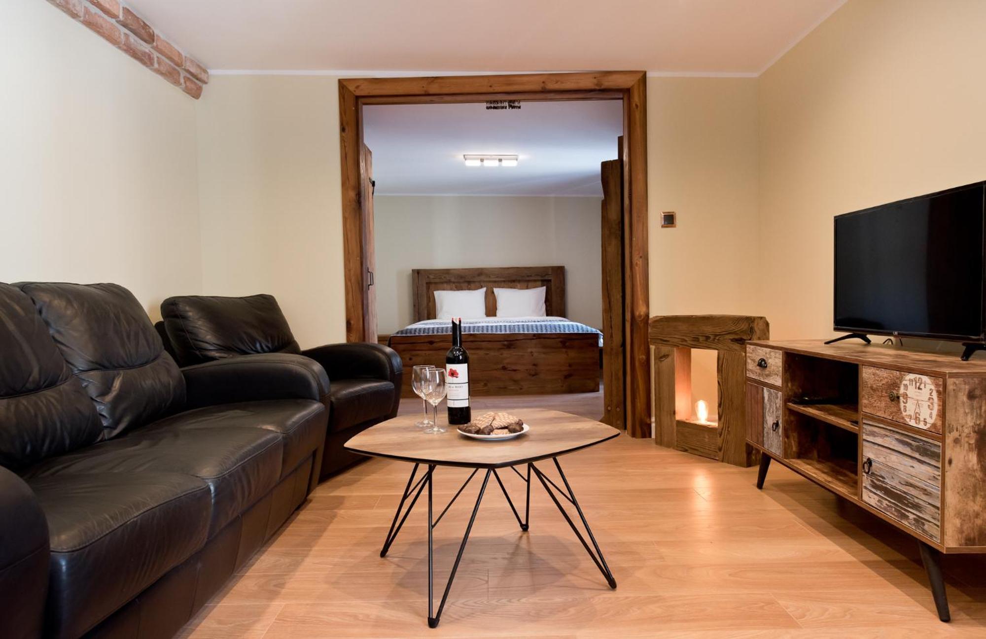 Starowka No1, No2, No3 Apartment